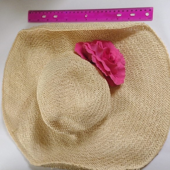 Claire's Straw Beach Hat w/ Large Pink Rose Pin EUC - Picture 5 of 9